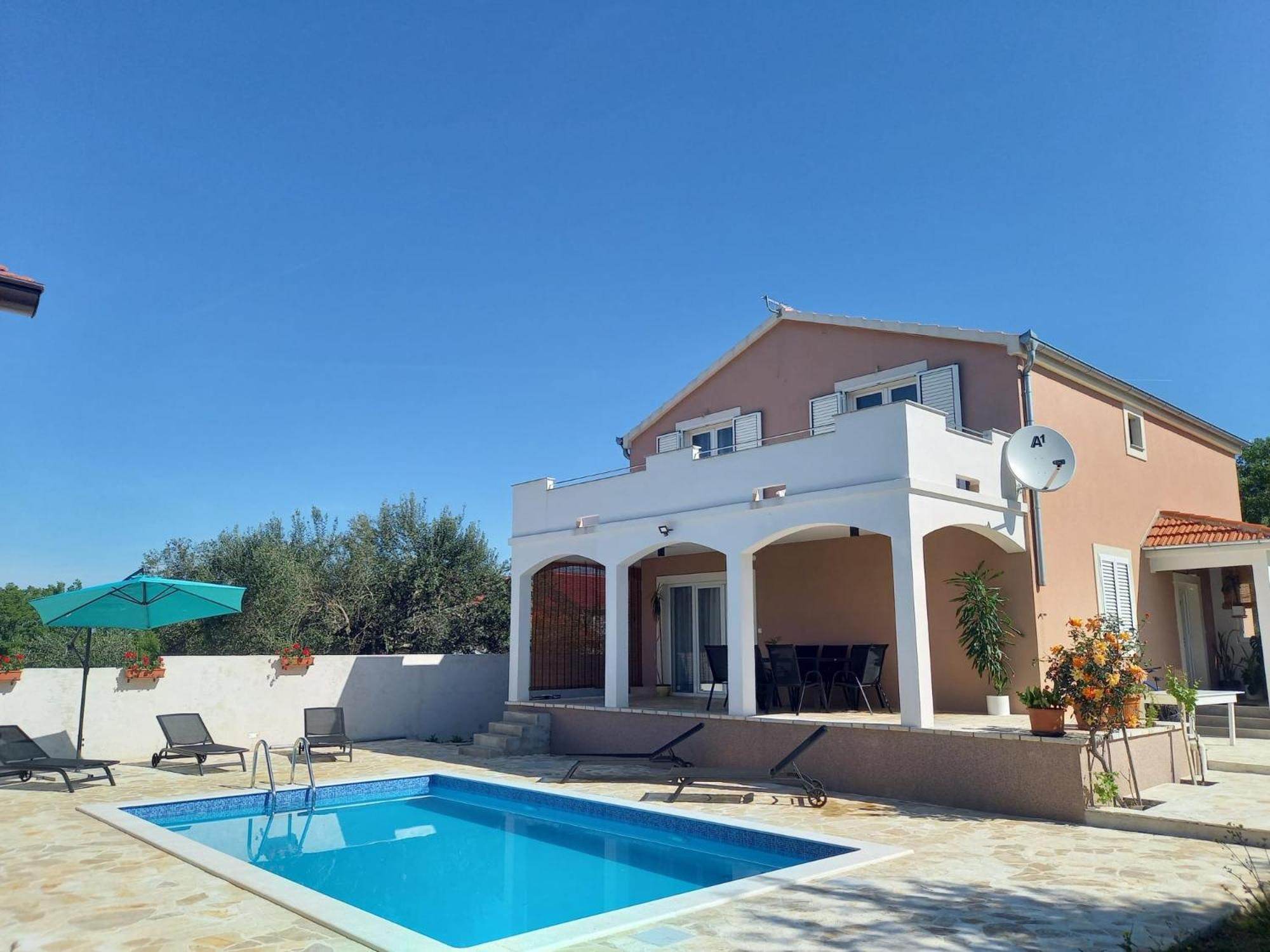 Leggiero Villa Benkovac Exteriör bild